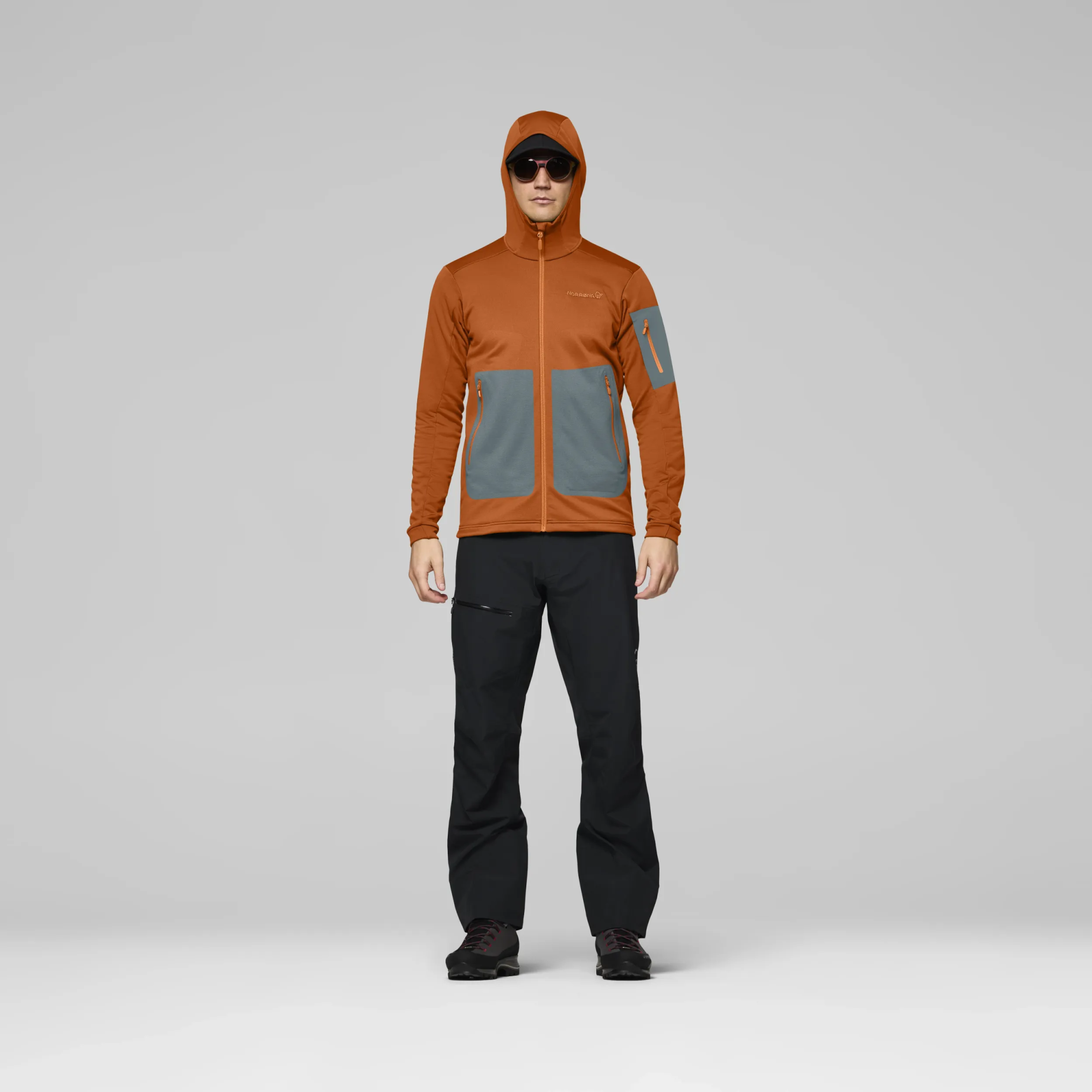 Norrona Falketind warm2 Stretch Hood gold flame 1