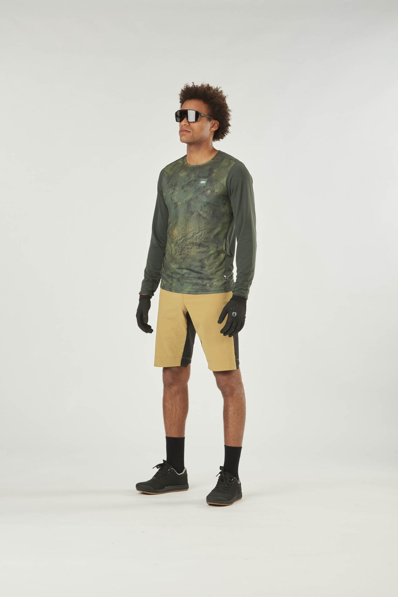 Picture Osborn Printed Longsleeve geology green green 2