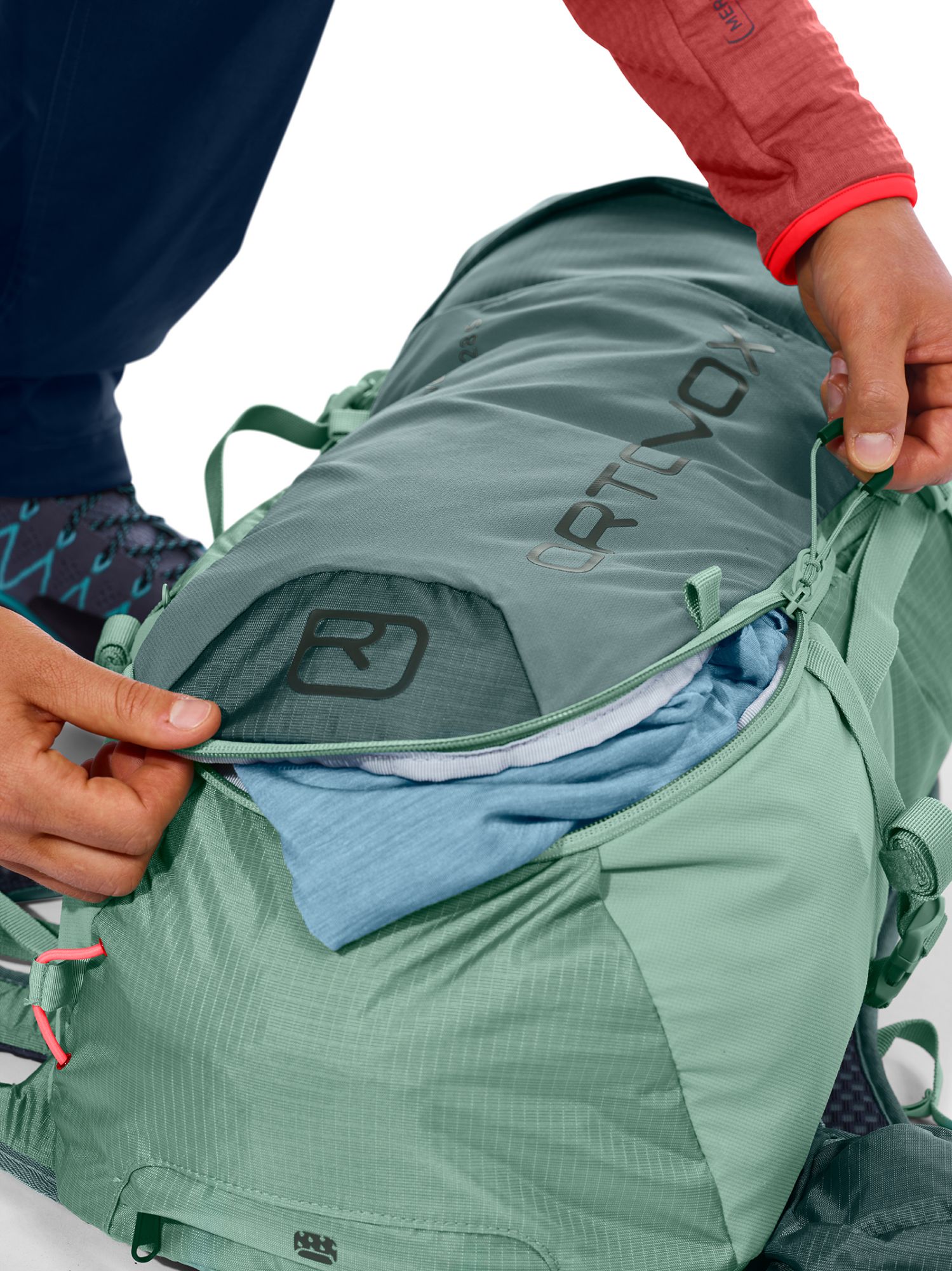 Ortovox Traverse 28L S black raven black 4