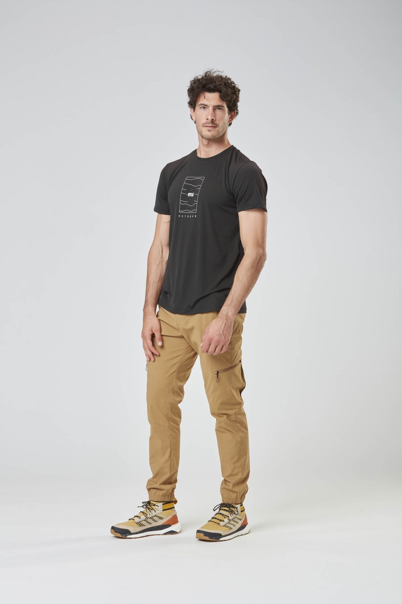 Picture Travis Tech Tee full black black 4