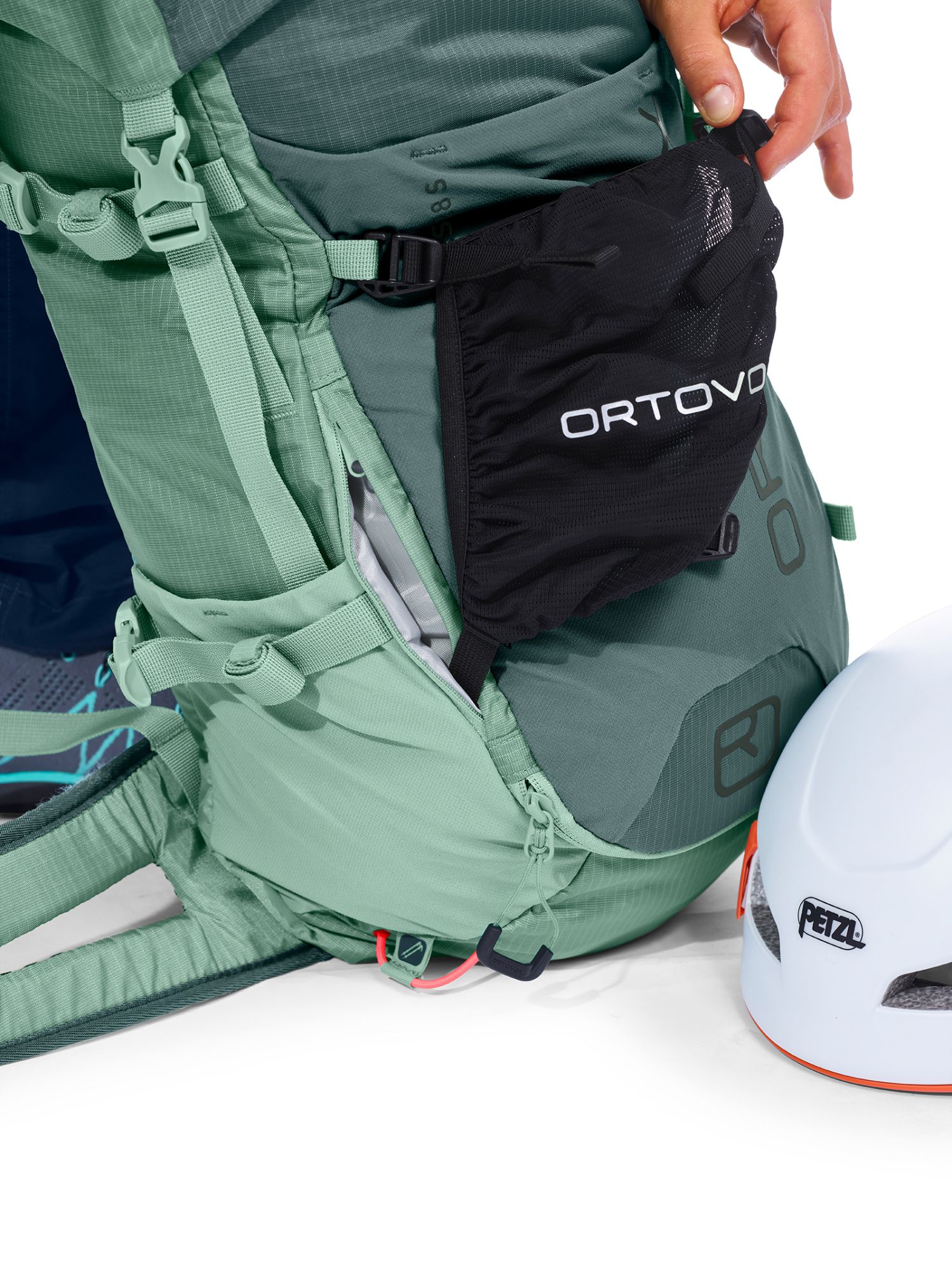 Ortovox Traverse 28L S black raven black 5