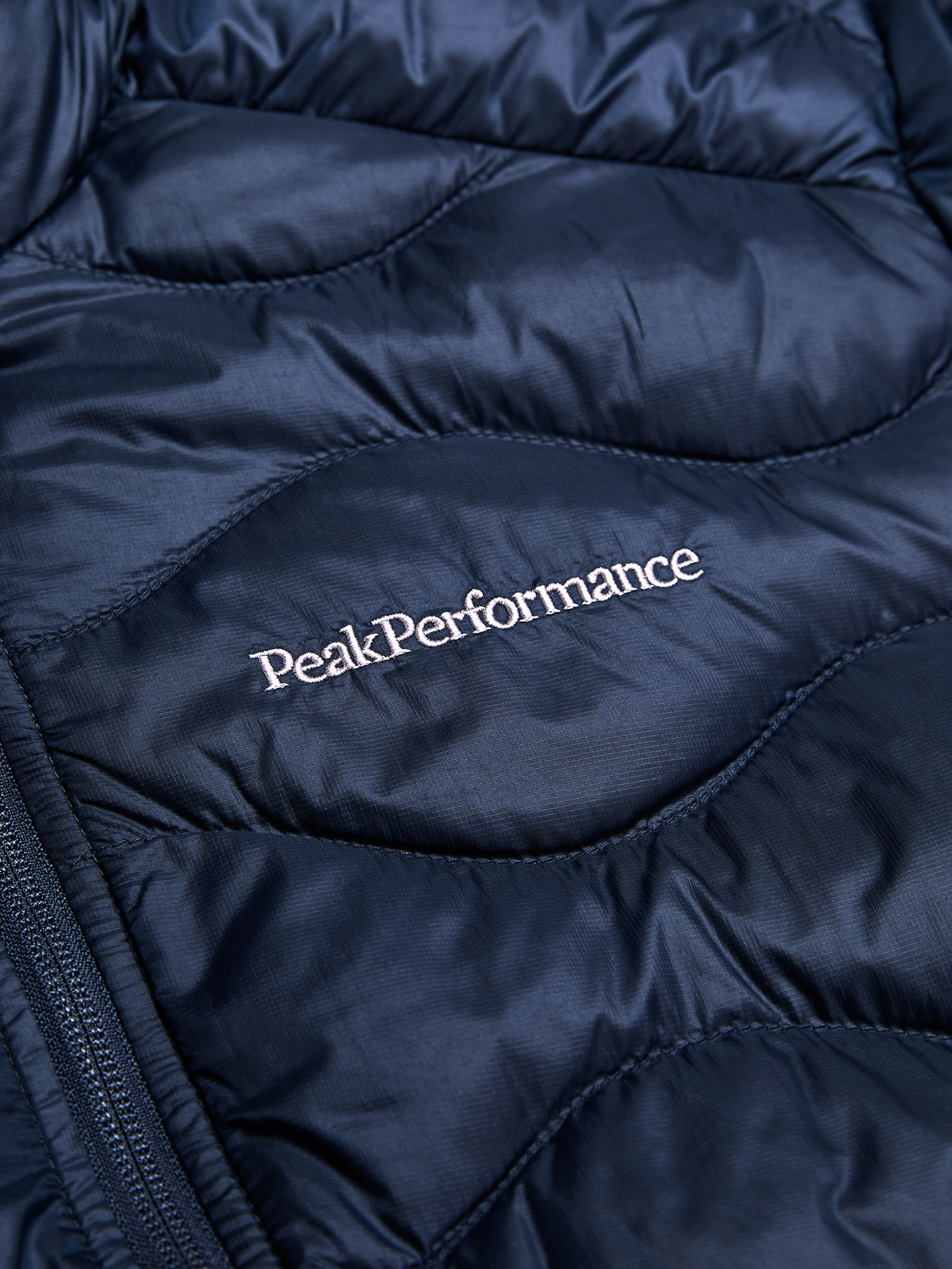 PeakPerformance Helium Hood Jacket blue shadow 5