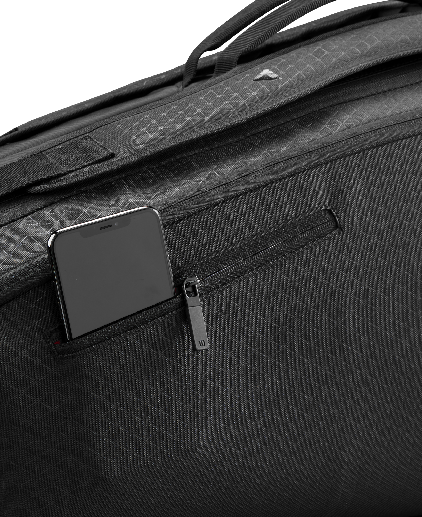 Wilson Clash V3 6er Schlägertasche black/infrared 5