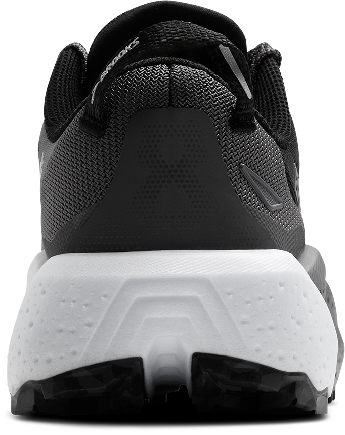 Brooks Caldera 8 black/blackened pearl/white black/black 6