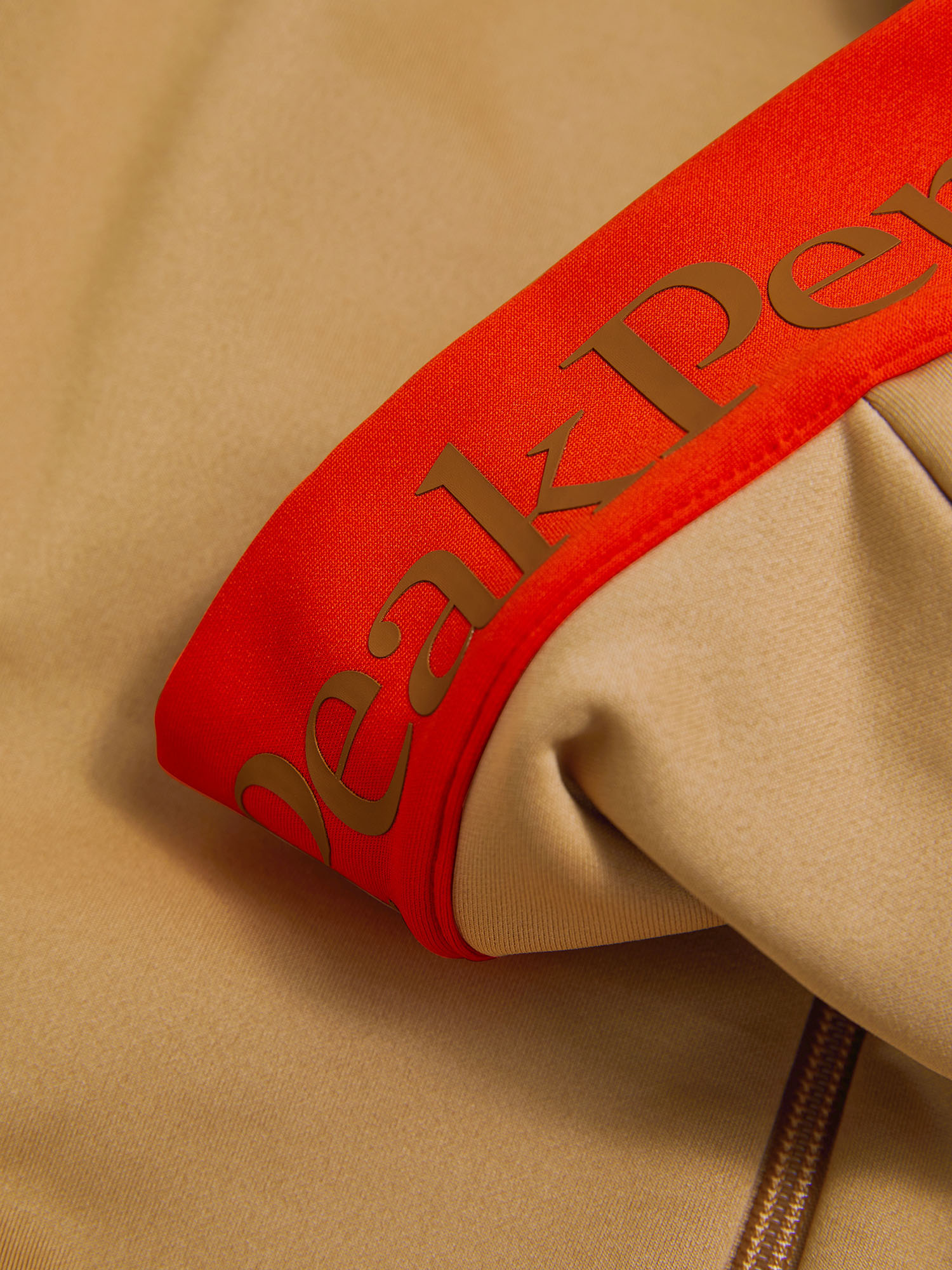 PeakPerformance Rider Essential Zip Hood sierra sand/solar burst 6